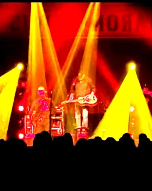 Aaron Lewis and The Stateliners Red Bank