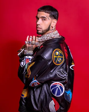 Anuel AA Elmont