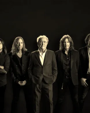 Foreigner Holmdel