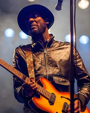 Gary Clark Jr. Red Bank