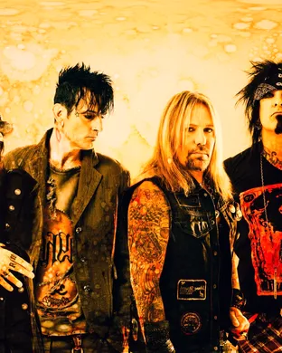 Motley Crue Holmdel