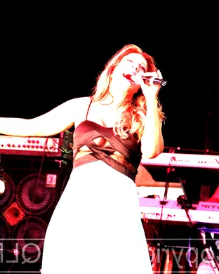 Taylor Dayne Englewood